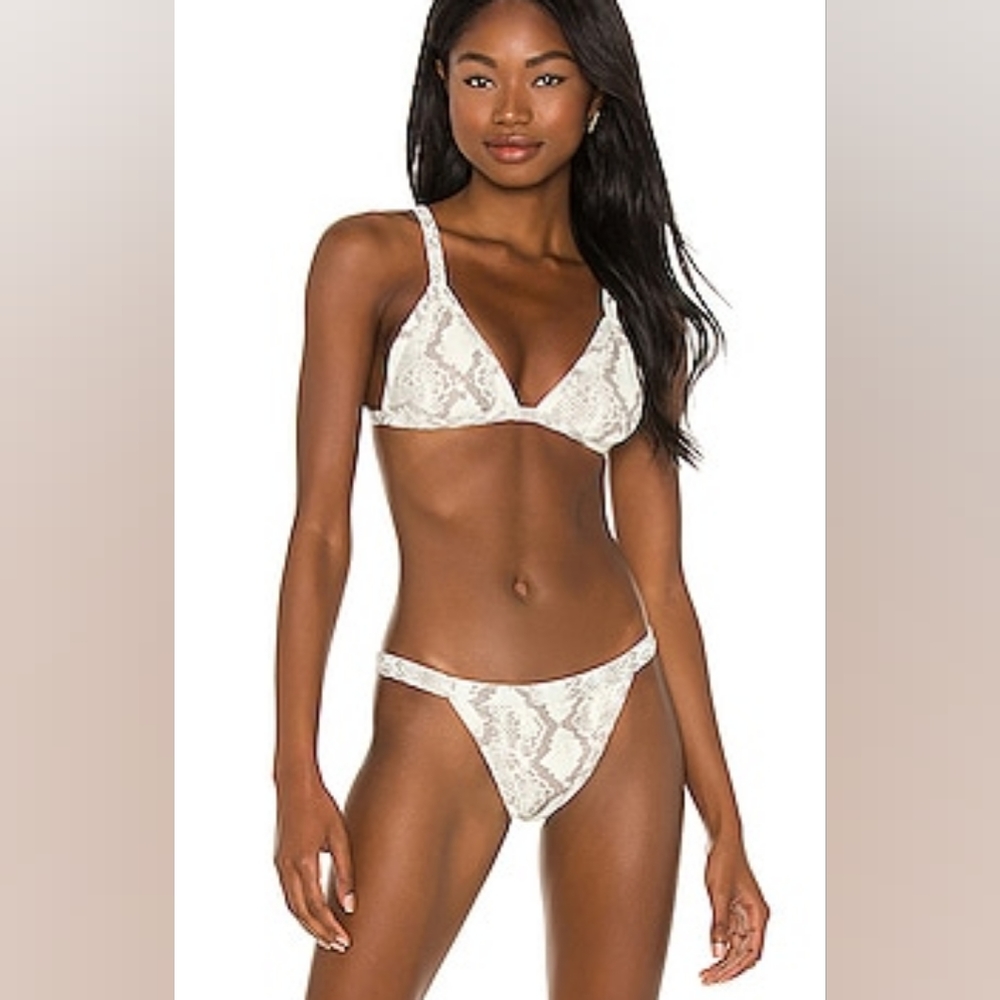 Beach Riot Mika Becca Bikini Set - Picture 2 of 7